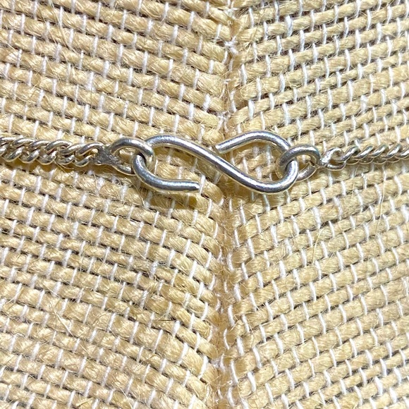 Sterling Silver Swirl Green Garnet Necklace - Picture 3 of 3